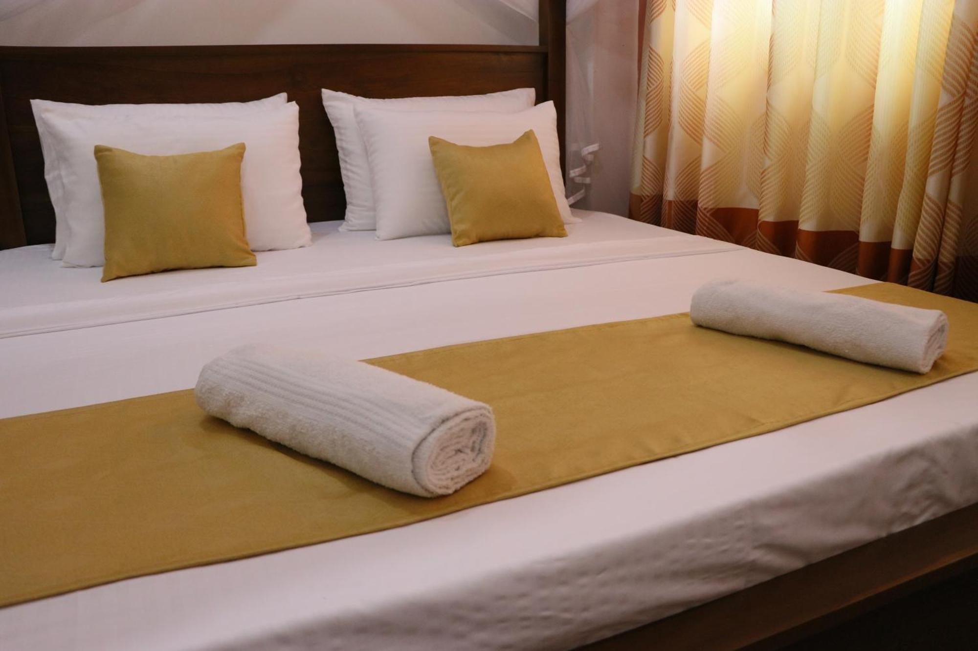 Sheru Guest Matara Exterior foto